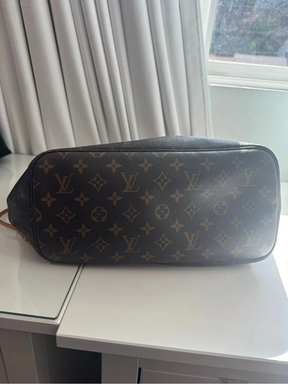 Authentic Louis Vuitton Brown Monogram Canvas Tote with Tan Leather Trim